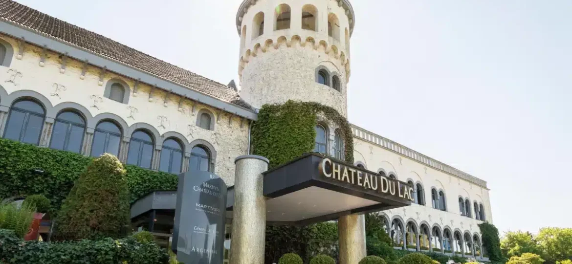 martin-s-chateau-du-lac-hotel-exterieur-009